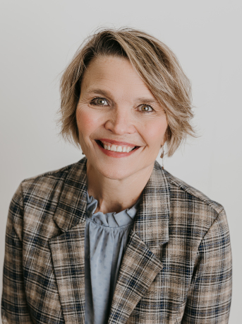 Sue Olmscheid, Buffalo Chamber MN President